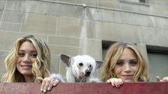 Leta 2004 sta zaigrali v filmu New York Minute.