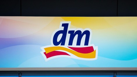 dm