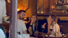 Pred kratkim so ju paparaci skupaj ujeli v restavraciji.