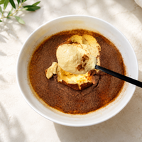 Recept: za ta kremasti cheesecake s 43 g beljakovin na porcijo potrebujete le 5 sestavin in 5 minut