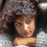 Se še spomnite igralke, ki je z vročimi prizori v filmu Flashdance osvojila svet? Po 40 letih od filmske uspešnice je videti takole, številni so presenečeni