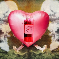 Kaj je 'love bombing'? Na začetku se vam zdi kot sanjski partner - dokler se vse ne spremeni (tega znaka ne spreglejte)