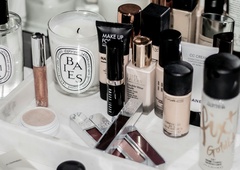 Je to sploh še drogerijski make-up? Nova kolekcija znamke, ki jo obožujejo tudi Slovenke, je videti kot prestižna kozmetika, cene pa se začnejo pri 4 evrih