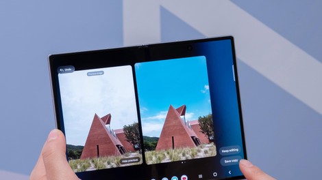 Kako sem s starega telefona prešla na Galaxy Z Flip8 in enostavno prenesla vse, tudi gesla