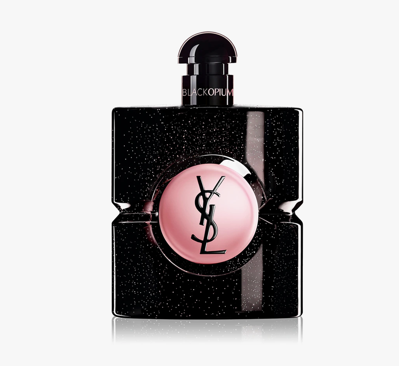 Razglasili so ga za najboljši ženski parfum vseh časov: diši po kavi in vanilji, ženske pa se mu že leta ne morejo upreti