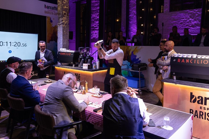 Barcaffè Barista Cup 2026: Slovenec Jasmin Husić razglašen za najboljšega barista v regiji