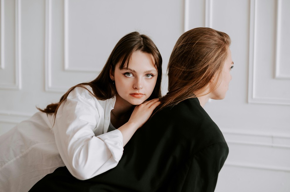 Ta fraza v trenutku vrže iz tira vsakega manipulatorja: psihologinja razkriva, zakaj je tako učinkovita (foto: Unsplash)