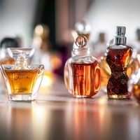Parfumer, ki danes ustvarja najbolj luksuzne dišave na svetu, je pred desetletji ustvaril tudi legendarni parfum, ki ga za manj kot 30 evrov lahko še danes kupite tudi pri nas