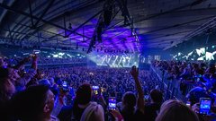 Veličastno praznovanje abrahama: DJ Umek v Ljubljani pripravil spektakel, kakršnega ne bo nikoli in nikjer več