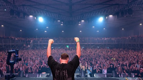 Veličastno praznovanje abrahama: DJ Umek v Ljubljani pripravil spektakel, kakršnega ne bo nikoli in nikjer več