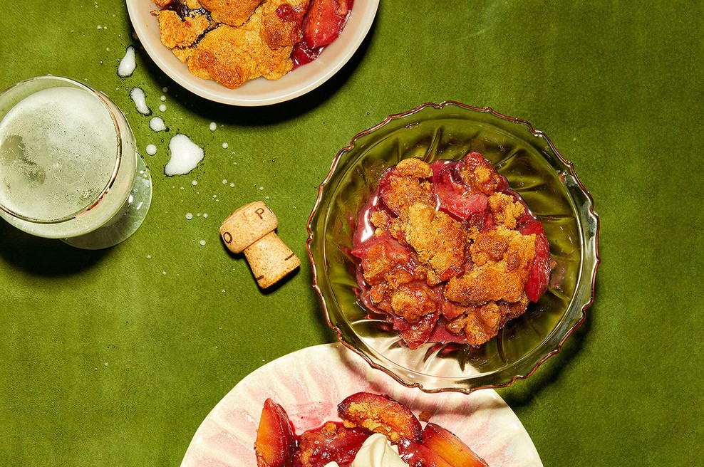 Ostanek vina dodajte temu sadju: trik za hrustljavo sladico, ki jo ne pozna skoraj nihče! (foto: TARA DONNE ZA COSMOPOLITAN USA)